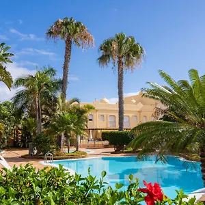 Y El Sultan , Corralejo Spanien